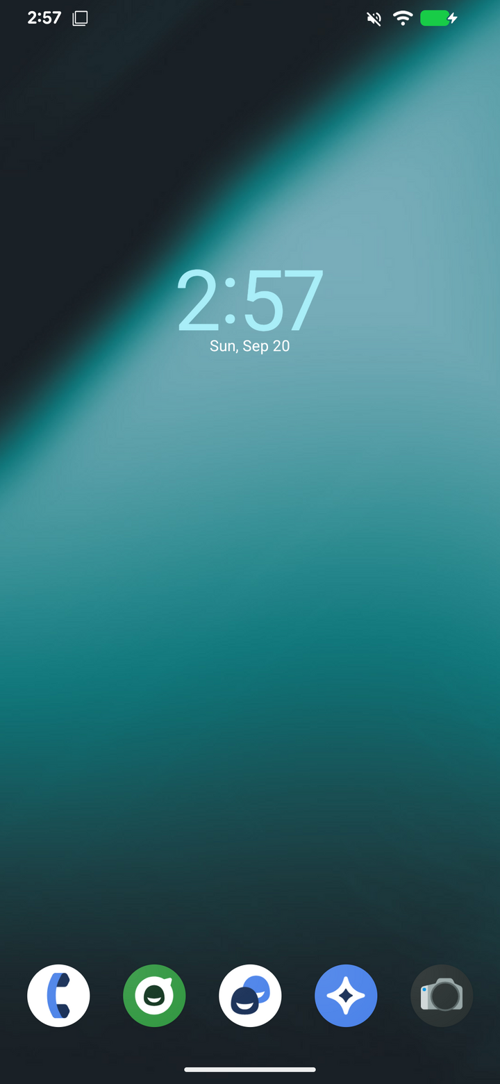 La home di LineageOS 23.2 sul OnePlus 7